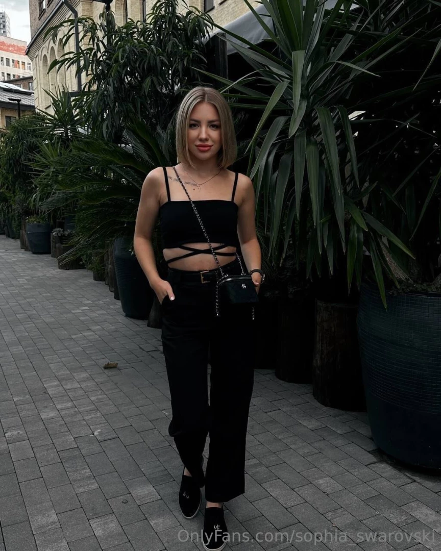 Fashion vibes i tried mixing up my wardrobe today with some bold 