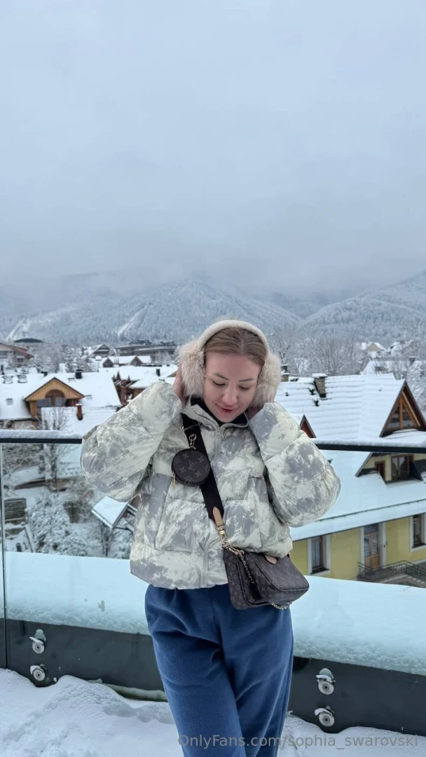 Unreal beauty of the landscape couldn t help but leave this here 