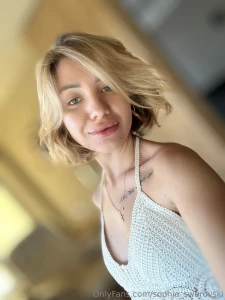 Messy bun comfy clothes and zero plans my definition of a perfect day