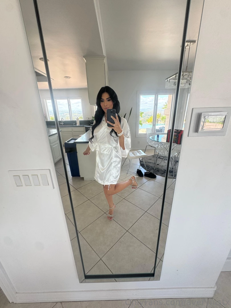 Now say good morning mommy avery 