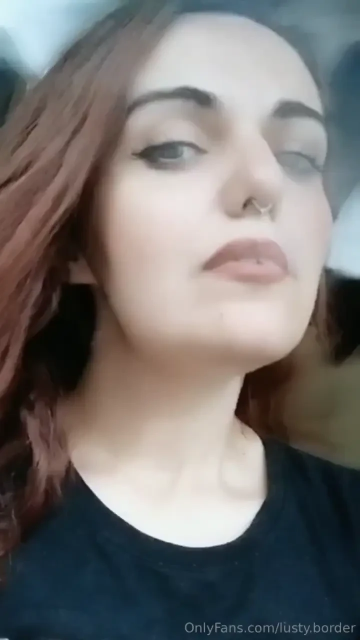 Good morning babe i hope you think of me at work 