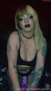 I m just curious how many of you are subs doms or switches i m a