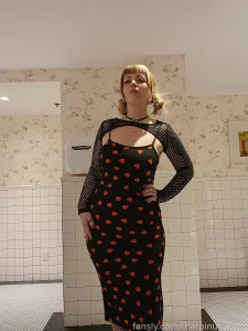 Send me a treat for valentine s https youpay me pinupwitchnik https part 1