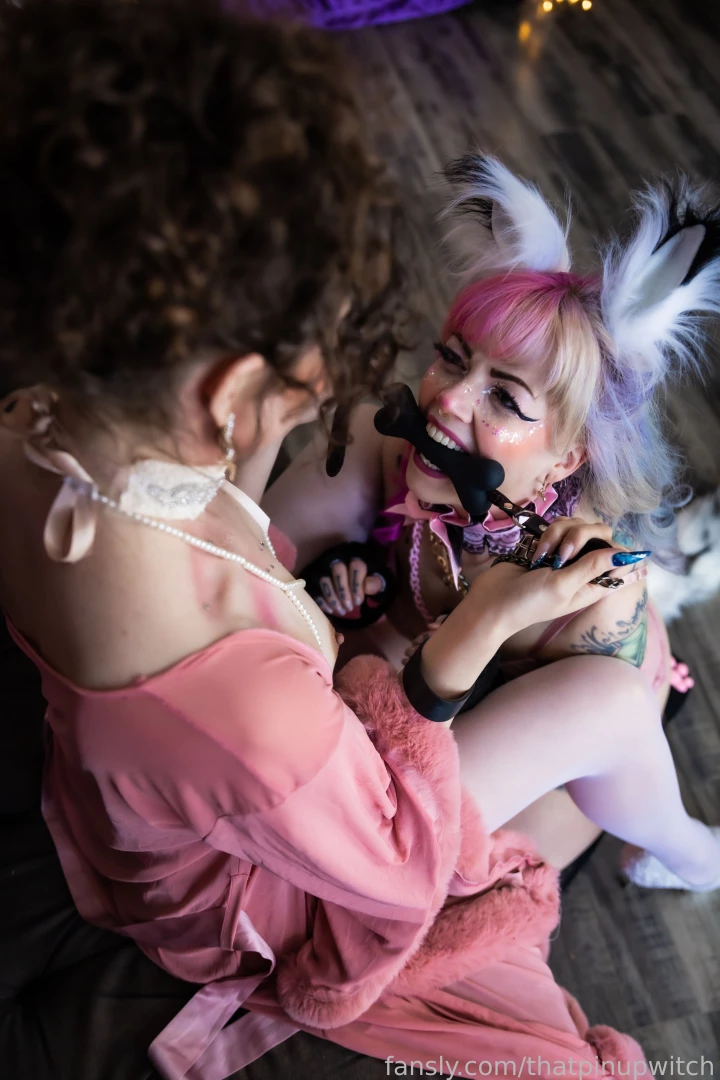 Who s a good girl being a perfect obedient pet for miss rosei in this part 15 