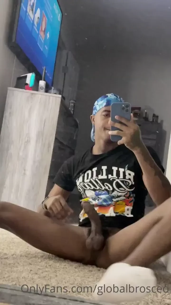 My big dick should be in a wet mouth 