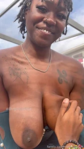 Winding down let sweetgirllei be the last thing on your mind