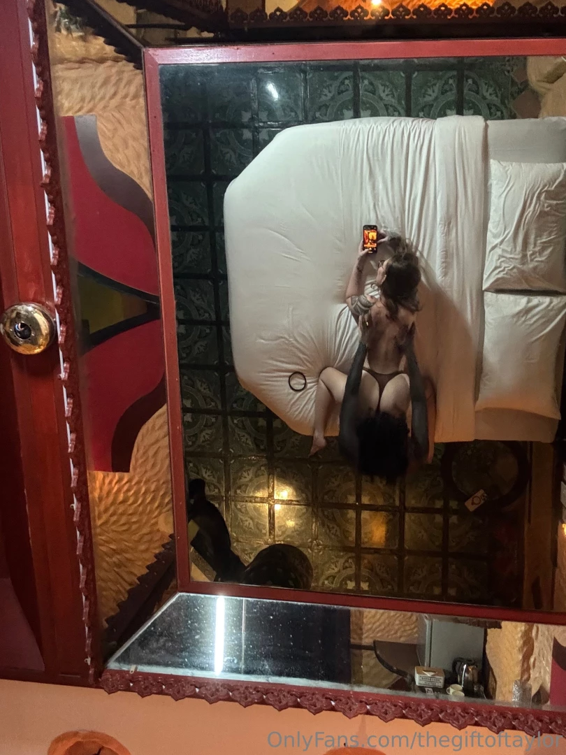 Mommy has been very busy filming a ton of content customs solo with 