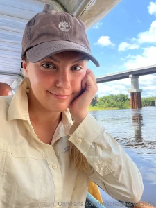 I m not very good at waiting i guess you could say i m quite impatient