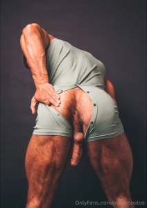 Kinghott7 it s my friend he dominant with huge on of i guaranteed this part 1