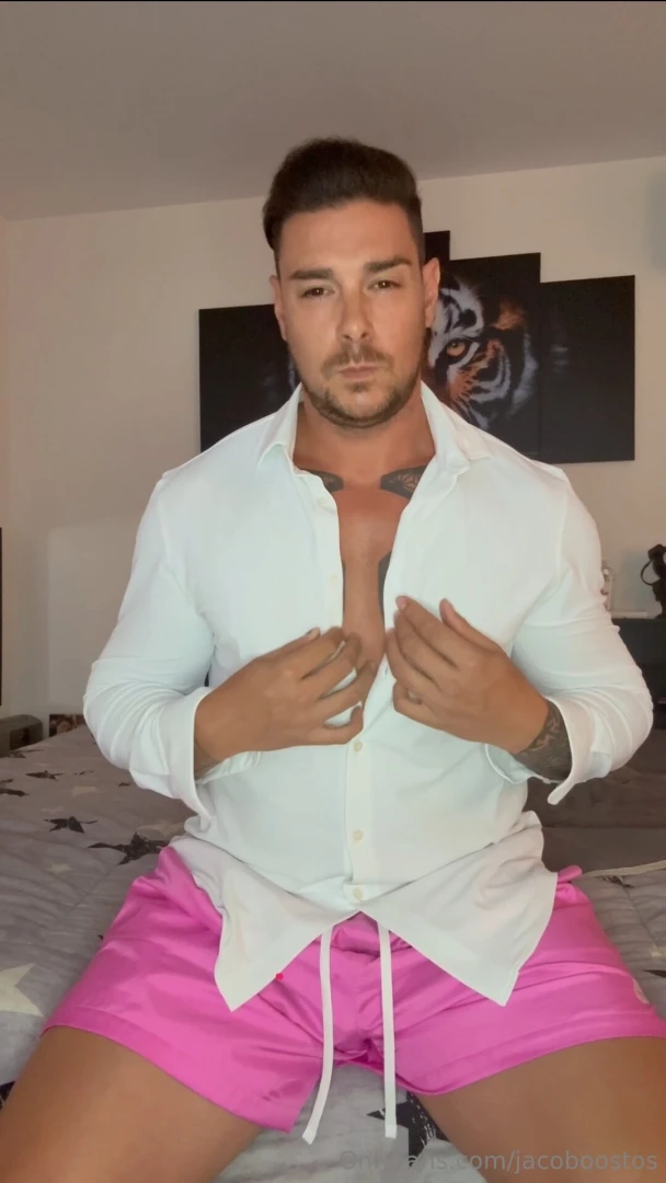 Acabo de grabar algo que no puedo subir p blico solo para los que part 1 