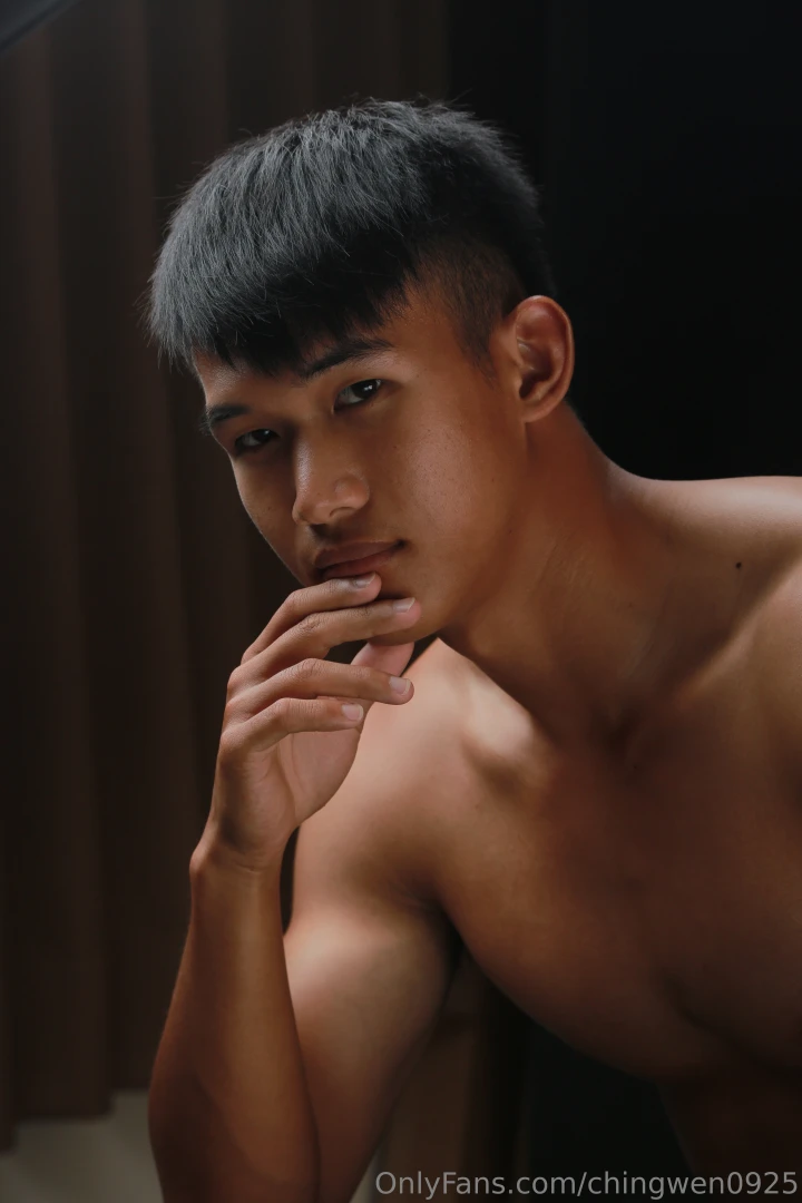 Let me slowly turn around and look at you part 1 