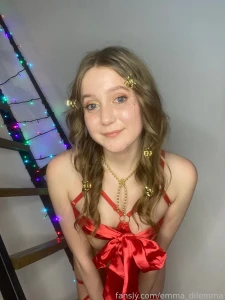 Ho ho ho ho ho are you ready for new year im starting to unwrapping