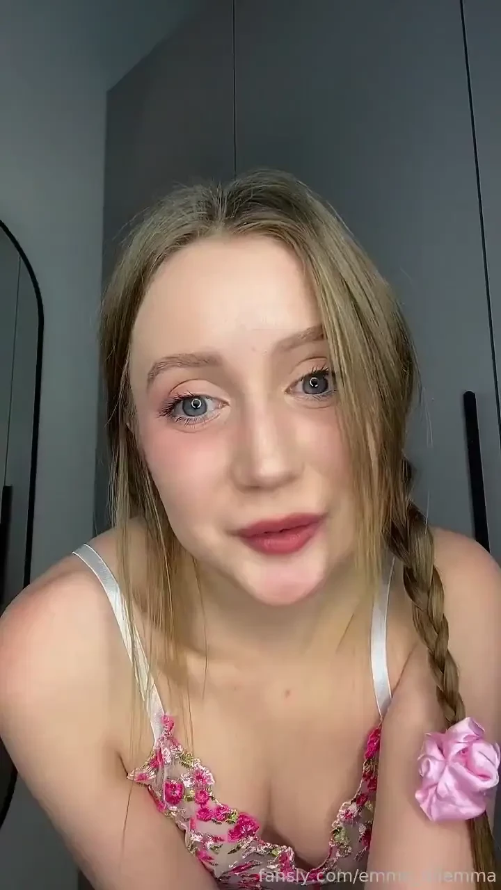 That moment when you push me up against the wall and it s so hard on 