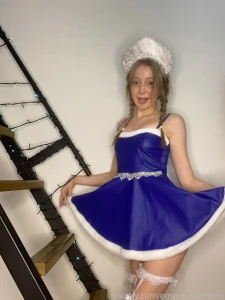 Will you fly with me to the north pole to santa claus barelylegal