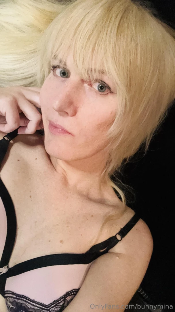 Good morning my darlings just lounging around playing magic arena part 1 