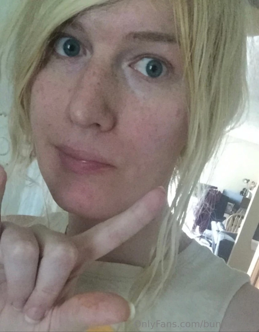 Happy saturday babes today seems like a good chance to get to know part 3 