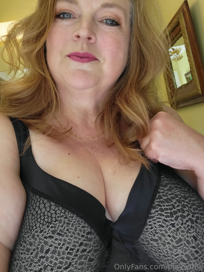 Snapping some selfies for you part 2 