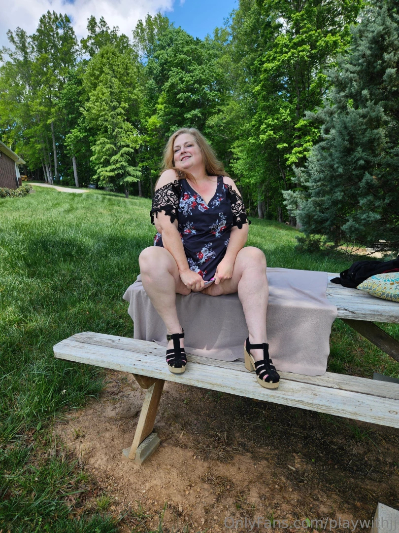 Mmmm so wet and horny i need all of your thickness now 