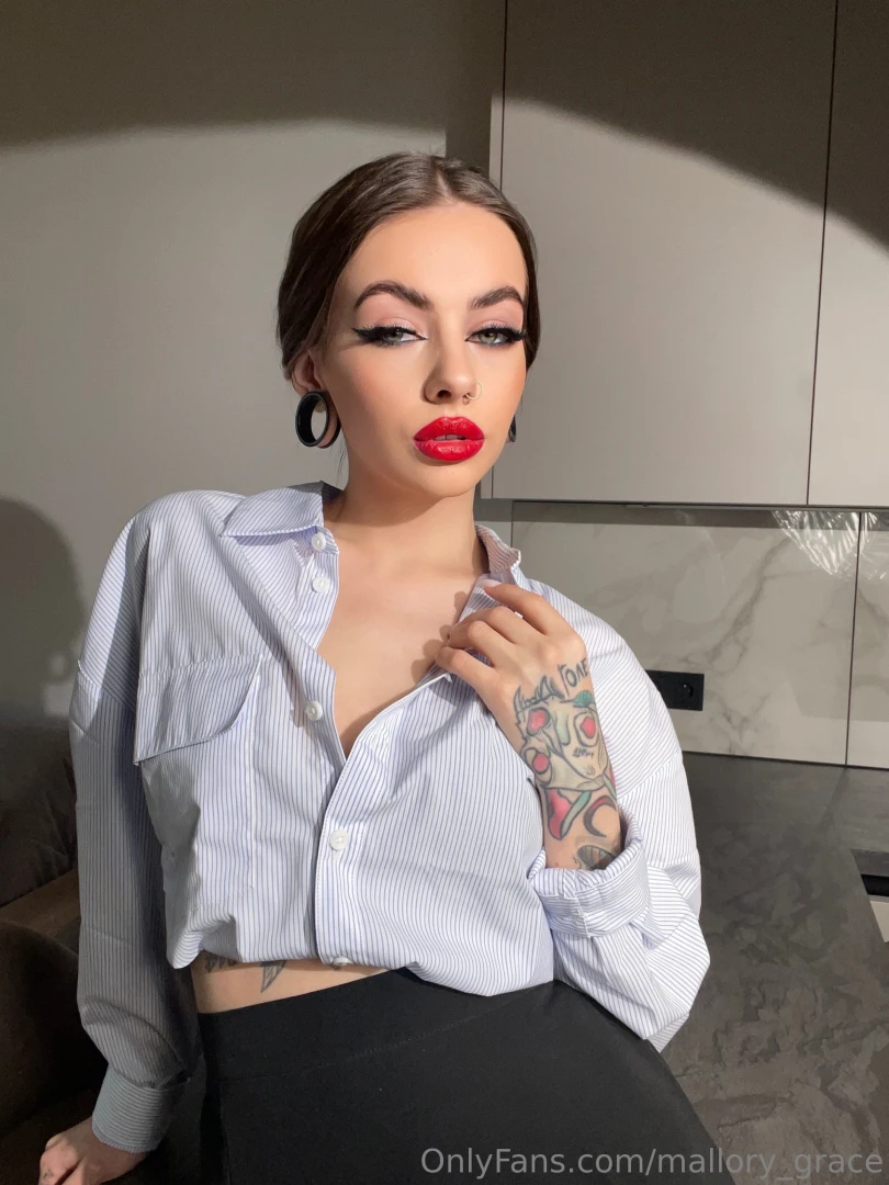 Woke up early today my dreams were warm a little blurry but full of 