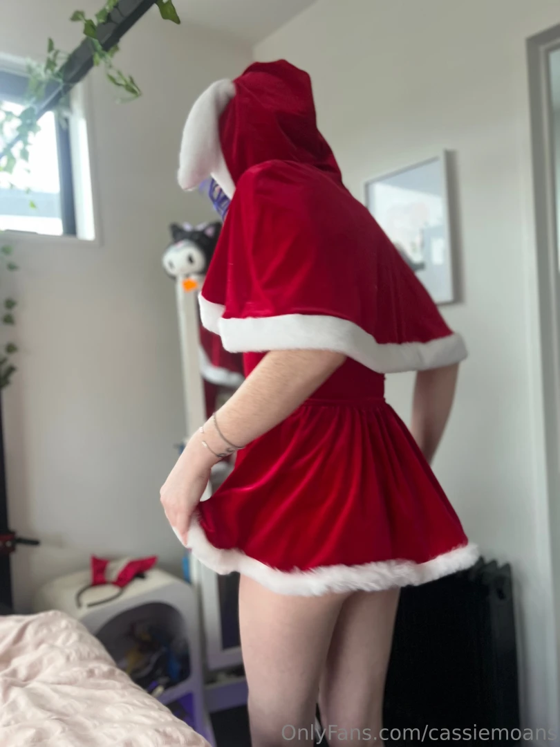 What do i want for christmas bent over someone s lap pretty pls part 13 