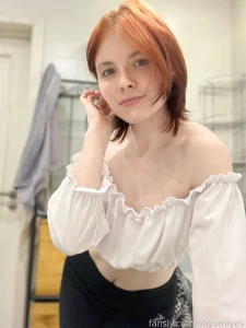 Hi what are you doing in my bathroom redhead teen smalltits part 1