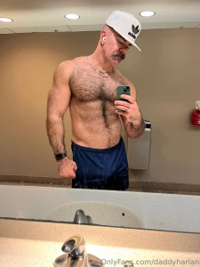 Finally back at the gym it s been almost four months and i m finally