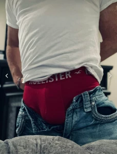 Ad hotpiercedguy4u i am the newest hottest pierced guy on of cum watch part 2