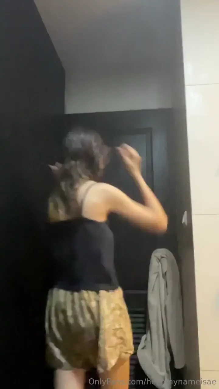 Can u guest what is changing between this clip and the before one 