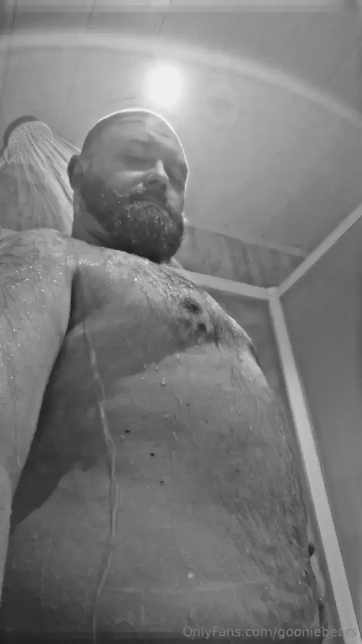 Daylight saving time norway is dark and cold but shower is hot and 