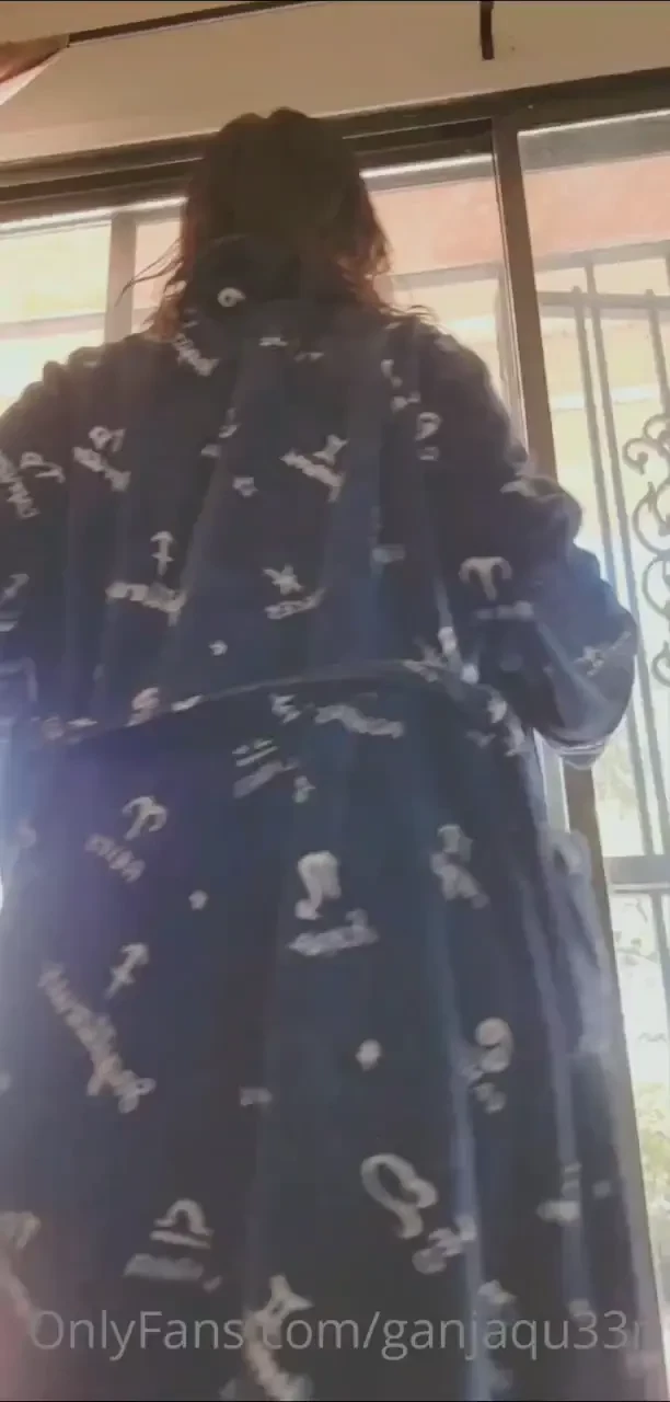 Happy monday part 2412 