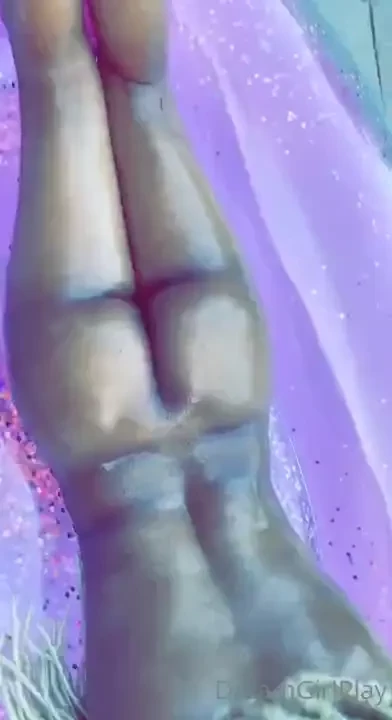 Happy sunday funday daddy cum spend a day with me by the pool i m 