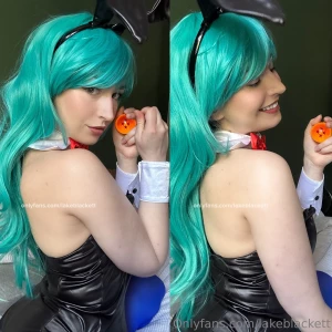 Nuzzling into your balls so i can earn the dragon balls