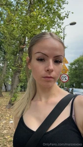 Slaying with this cute topp