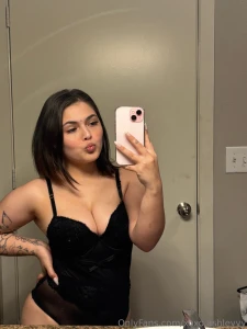 Pretty in black part 22