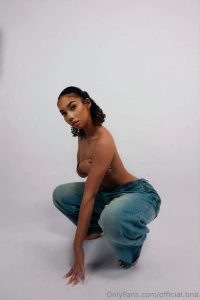 A little shot from the photoshoot session