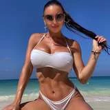 julia-damiana