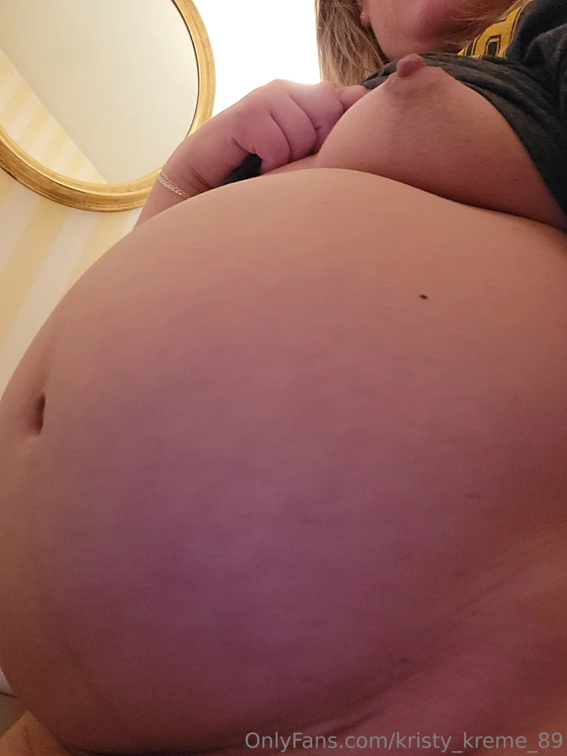 kristy-kreme-89 - Fatter by the day sooo soft so jiggly sooo much to grab so happy i m part 3 