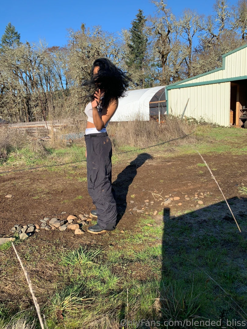 I love living on the farm 