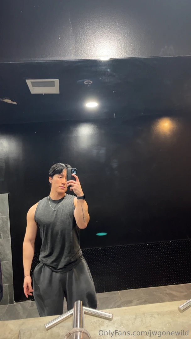 Just trynna be built like mewtwo 