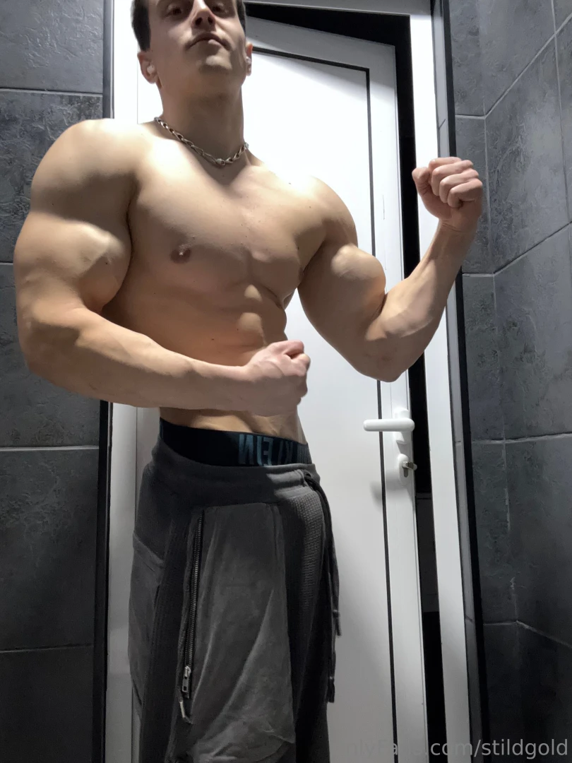 Go get the latest videos in your dms 