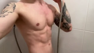 Waking up my cock in the shower