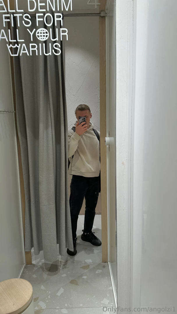 Maybe sometimes i should be dressed 