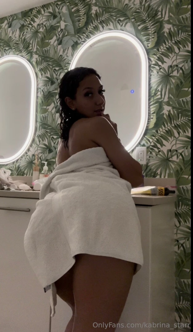 Make the towel drop in the dms 