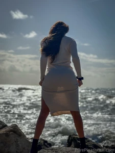 The sun wasn t warm but i was no panties just a dress still burning part 1