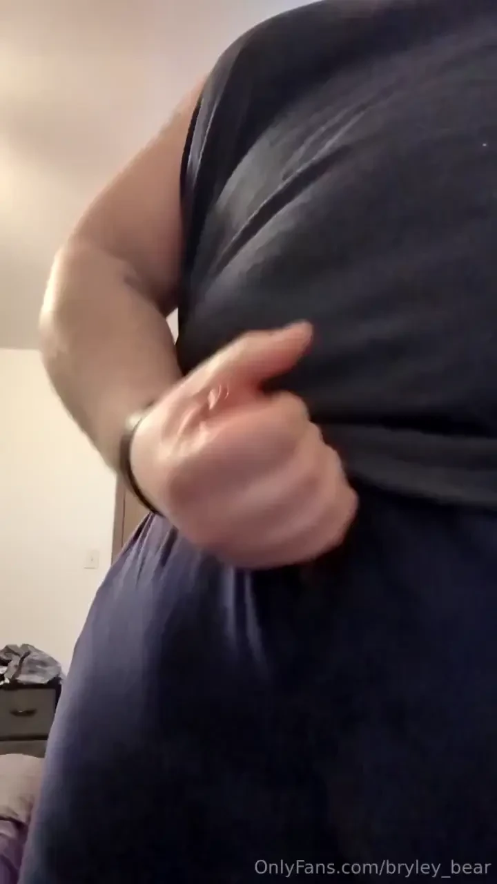 Hello strangers i m back took a month off but i m back at happy easter 