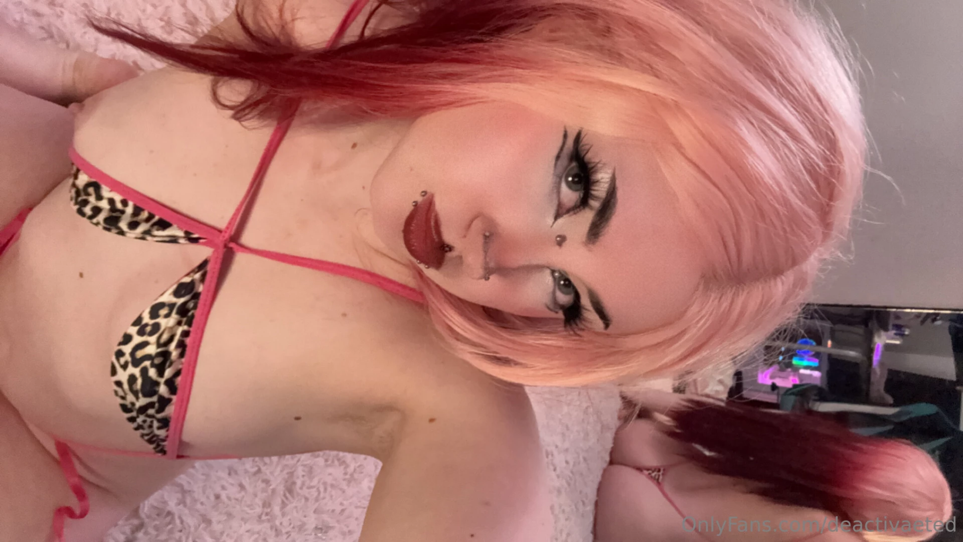 Hiiiiii didn t shave while i ve been sick n i know some of u like a part 9 