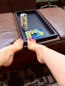 Pink toes amp sushi part 18