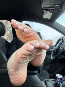 White toes car pics pt 2 part 2