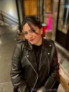 Let s play a moment love