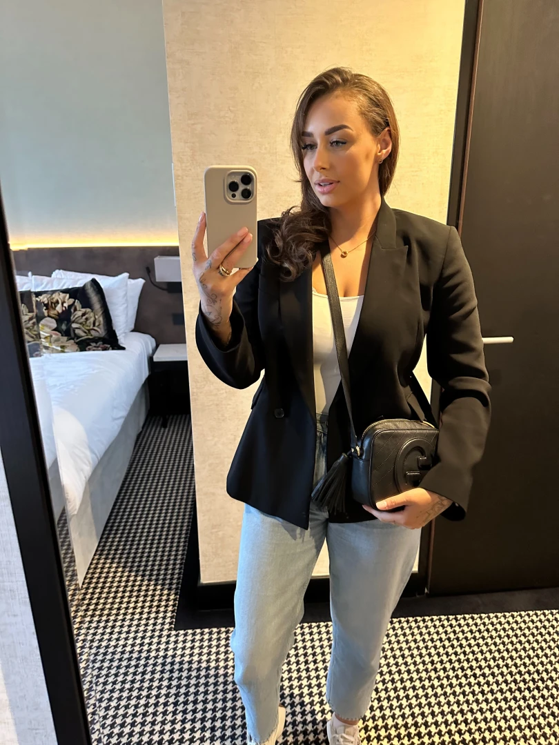 Who wants a wild night 